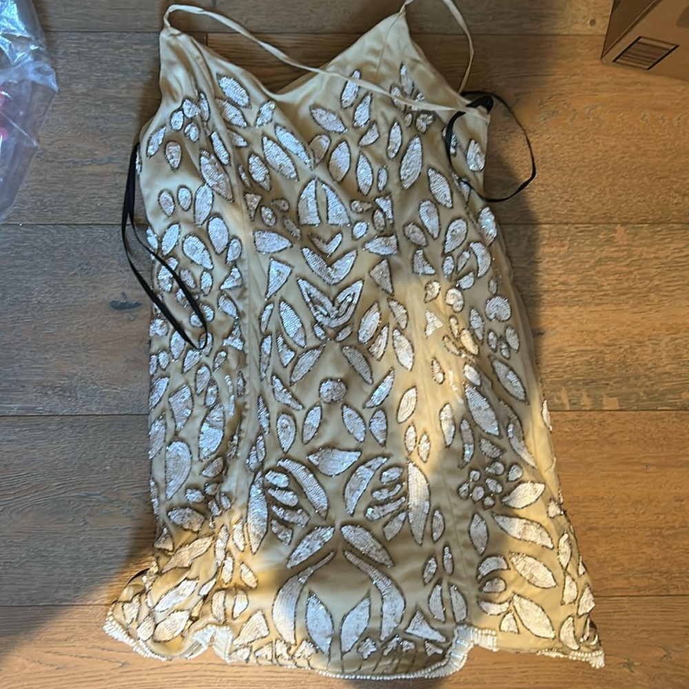 X BY NBD NWT MADELINE BEADED MINI DRESS BEIGE WHITE BEADED 8 REVOLVE